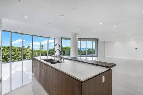 1500 S Beach Road Tequesta FL 33469