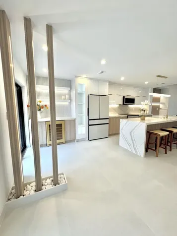 21583 Guadalajara Avenue Boca Raton FL 33433