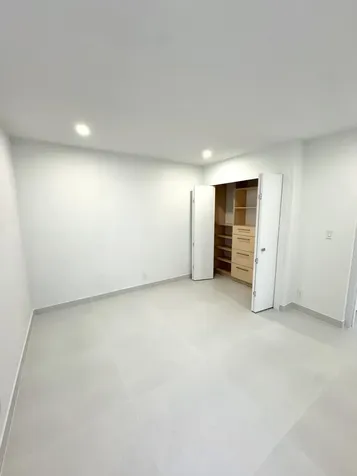 21583 Guadalajara Avenue Boca Raton FL 33433