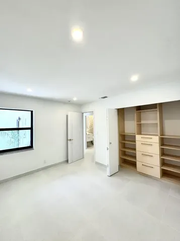 21583 Guadalajara Avenue Boca Raton FL 33433