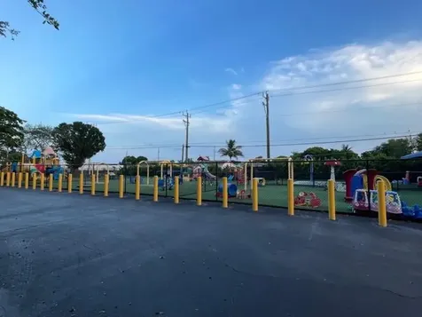4480 S Tiffany Drive Mangonia Park FL 33407
