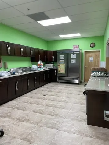 4480 S Tiffany Drive Mangonia Park FL 33407