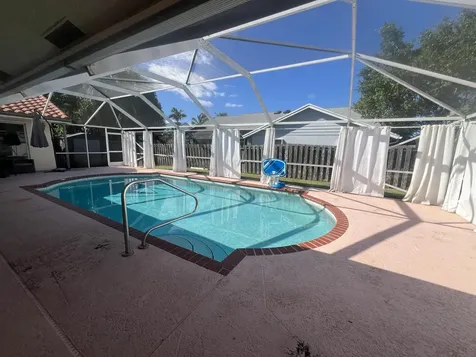 1655 Farmington Circle Wellington FL 33414