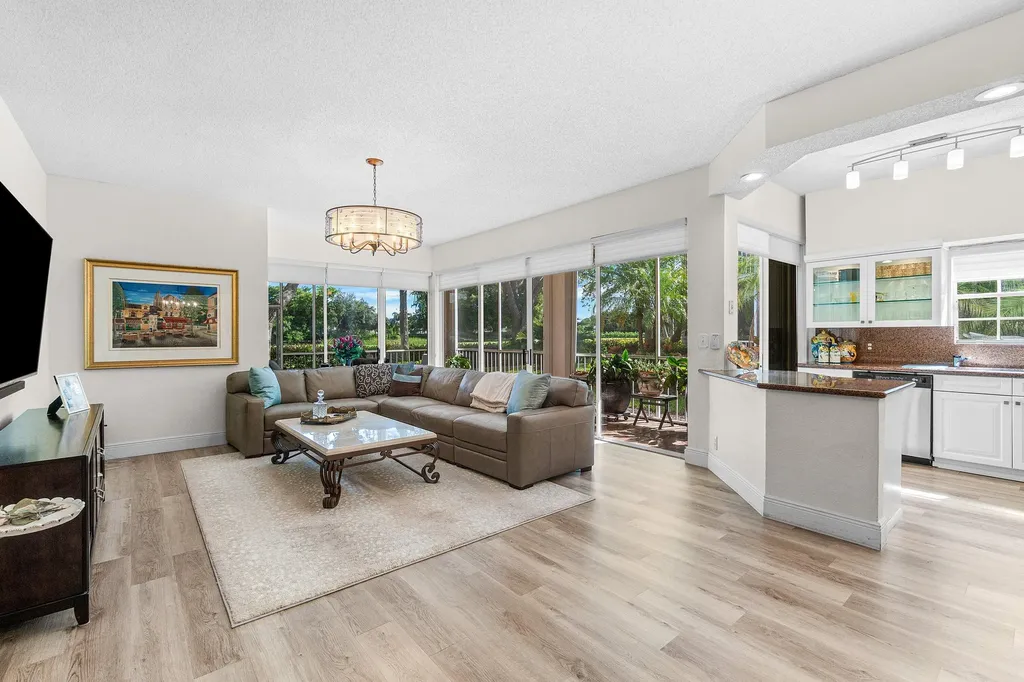 5100 Lake Catalina Drive Boca Raton FL 33496