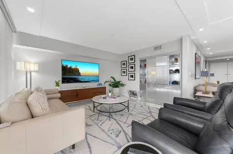 1900 Consulate Place West Palm Beach FL 33401