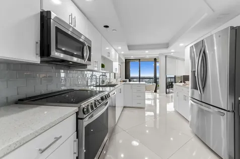 1900 Consulate Place West Palm Beach FL 33401