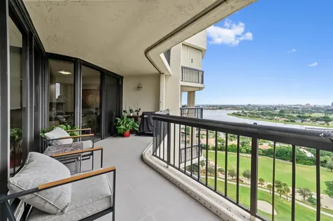 1900 Consulate Place West Palm Beach FL 33401