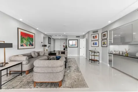 1900 Consulate Place West Palm Beach FL 33401