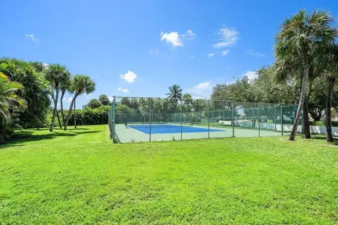 1900 Consulate Place West Palm Beach FL 33401