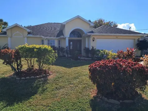 242 SW Amesbury Avenue Port Saint Lucie FL 34953