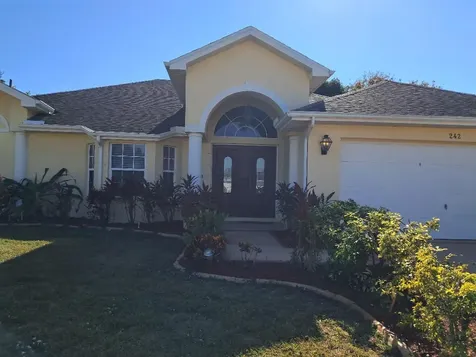 242 SW Amesbury Avenue Port Saint Lucie FL 34953