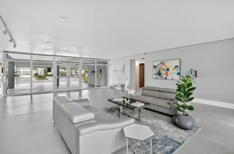 5500 Nw 2nd Avenue Boca Raton FL 33487