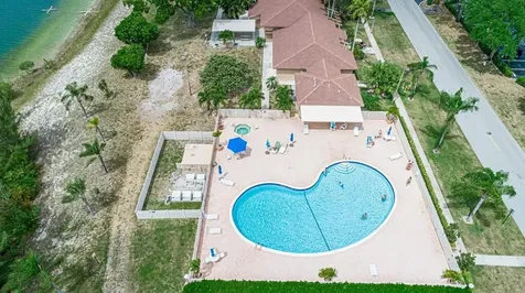 4550 Nw 18th Avenue Deerfield Beach FL 33064