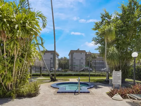 2430 Sw 81st Avenue Davie FL 33324