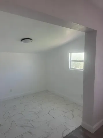 1210 Avenue R Riviera Beach FL 33404