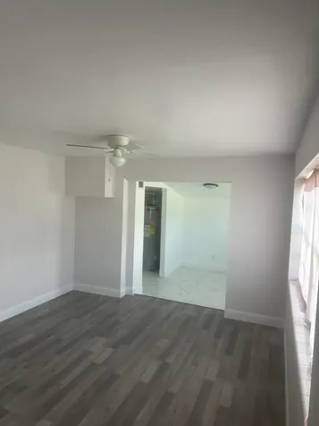 1210 Avenue R Riviera Beach FL 33404