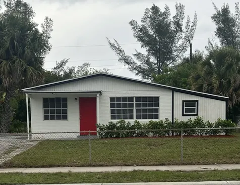 1210 Avenue R Riviera Beach FL 33404