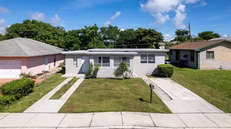 1340 W 33rd Street Riviera Beach FL 33404