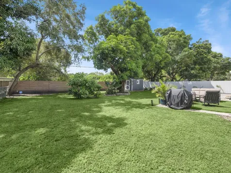 520 NE 135th Street North Miami FL 33161