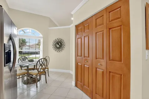 8451 Via Serena Boca Raton FL 33433