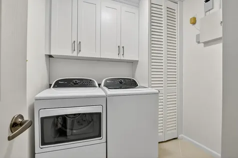 8451 Via Serena Boca Raton FL 33433