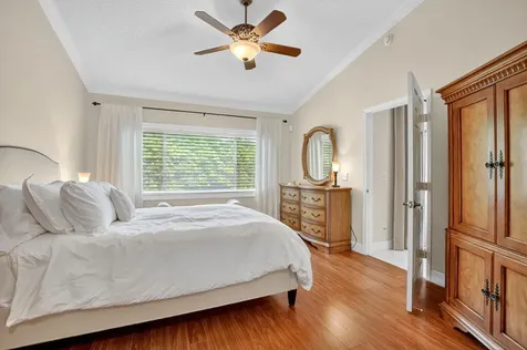 8451 Via Serena Boca Raton FL 33433