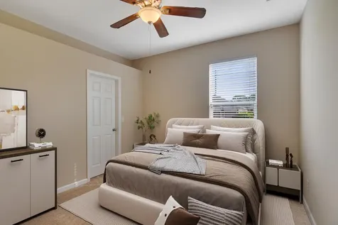 5830 Wyndham Manor Vero Beach FL 32967