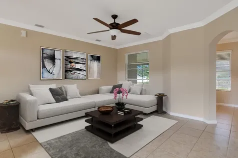 5830 Wyndham Manor Vero Beach FL 32967