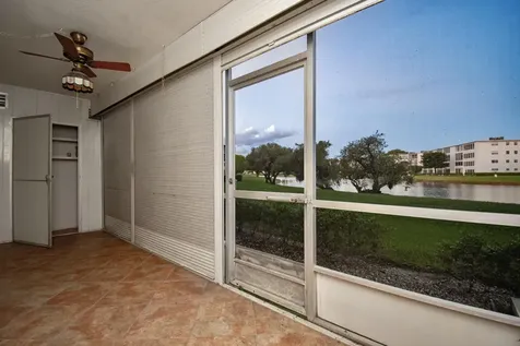 1006 Guildford A Boca Raton FL 33434
