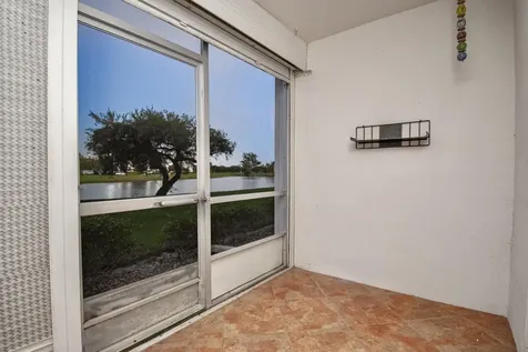 1006 Guildford A Boca Raton FL 33434
