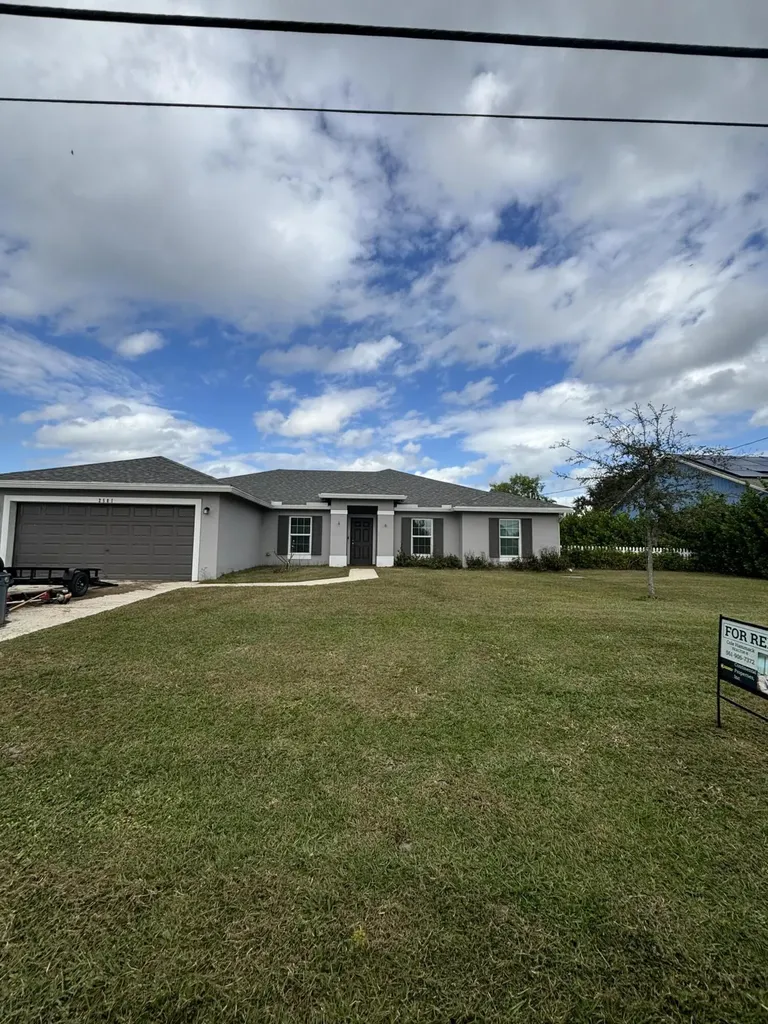 2501 SE Mariposa Avenue Port Saint Lucie FL 34952