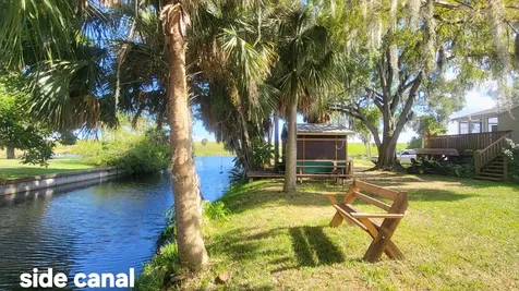 1025 Roberts Lane Moore Haven FL 33471