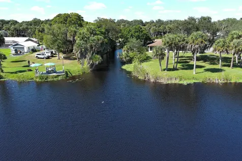 1025 Roberts Lane Moore Haven FL 33471