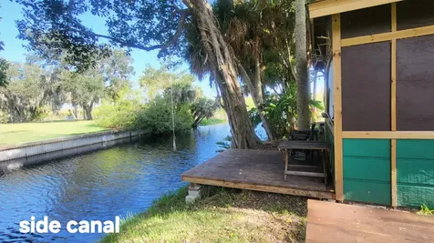 1025 Roberts Lane Moore Haven FL 33471