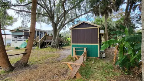 1025 Roberts Lane Moore Haven FL 33471