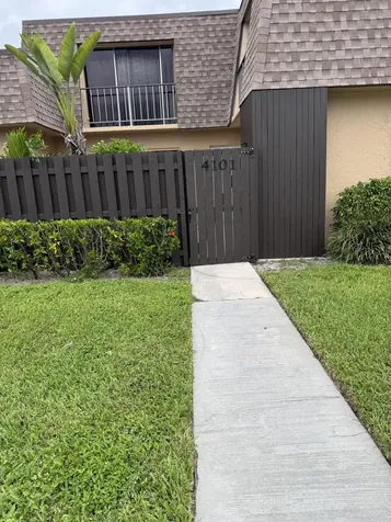 4101 Waterview Circle Palm Springs FL 33461