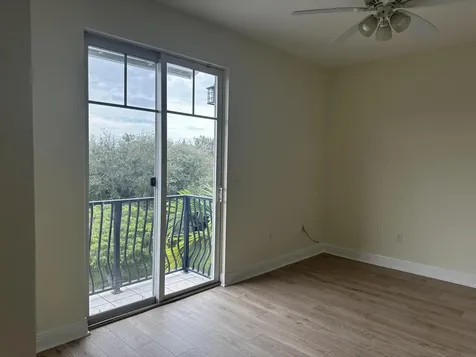 565 Nw 35th Lane Boca Raton FL 33431