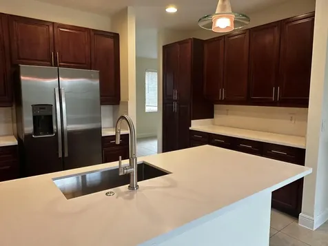 565 Nw 35th Lane Boca Raton FL 33431