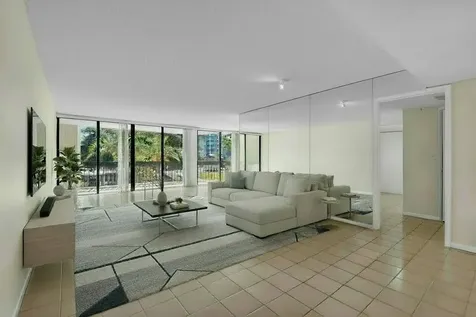 2000 Presidential Way West Palm Beach FL 33401