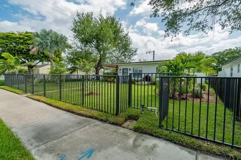 301 S Swinton Avenue Delray Beach FL 33444