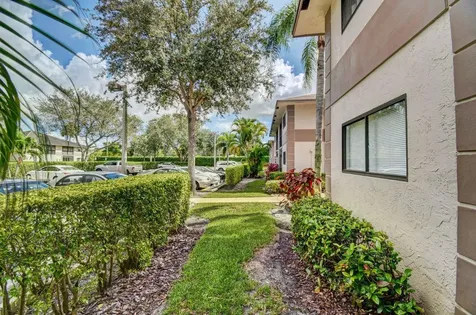 15364 Lakes Of Delray Boulevard Delray Beach FL 33484
