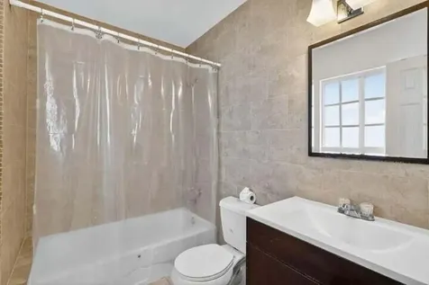 45 SE 7th Avenue Delray Beach FL 33445