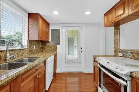 45 SE 7th Avenue Delray Beach FL 33445