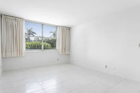 2860 S Ocean Boulevard Palm Beach FL 33480