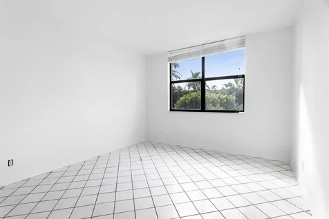 2860 S Ocean Boulevard Palm Beach FL 33480