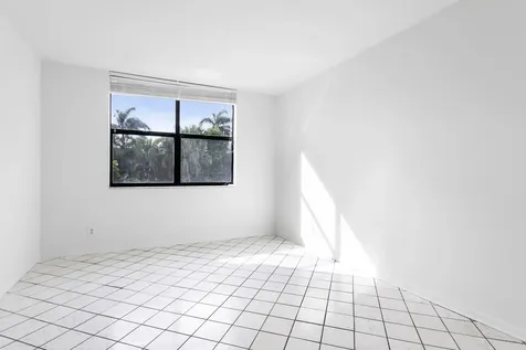 2860 S Ocean Boulevard Palm Beach FL 33480
