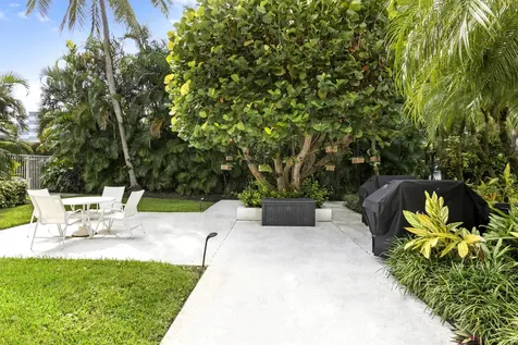 2860 S Ocean Boulevard Palm Beach FL 33480