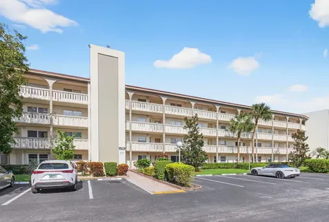 1501 Cayman Way Coconut Creek FL 33066