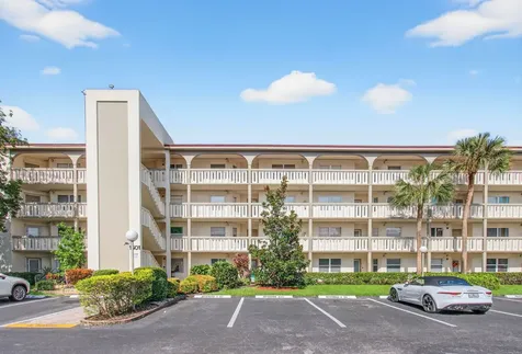 1501 Cayman Way Coconut Creek FL 33066