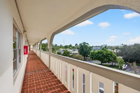 1501 Cayman Way Coconut Creek FL 33066